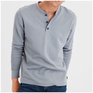Men’s American Eagle Gray Soft Henley Thermal - M